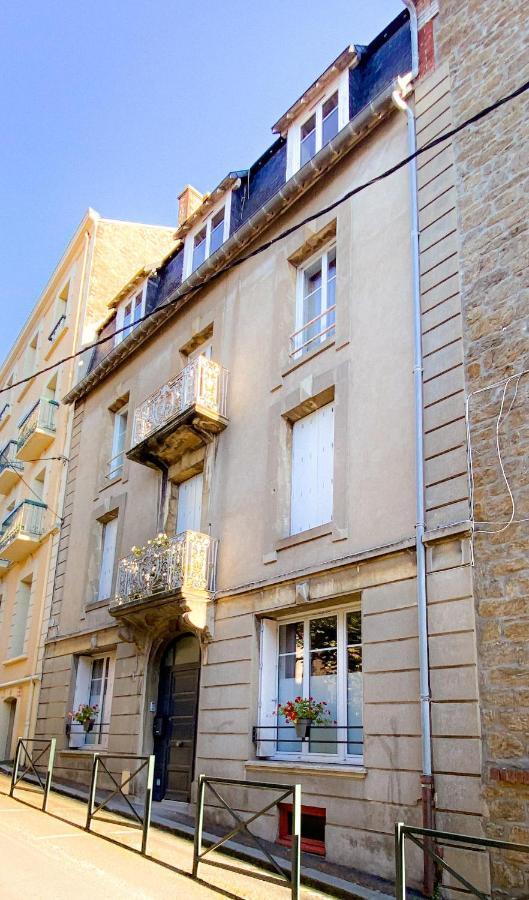 Apt Bord De Mer, Hypercentre Dinard, Parking Prive Exterior photo